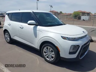 2021 Kia Soul LX with VIN KNDJ23AU9M7738734, listed as a IAAI auction lot 41923403 with 43,370 mi miles. Bid and sale history available at carsss.com. Image 1.