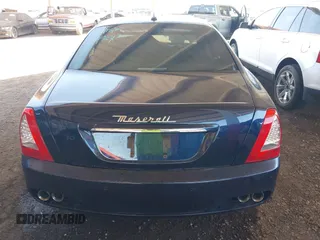 2010 Maserati Quattroporte z VIN ZAM39FKA0A0050132, wystawiony jako IAAI lot #42088375 z przebiegiem 76 631 mil mil oraz . Historia ofert i sprzedaży dostępna na DreamBid. Obrazek 16.