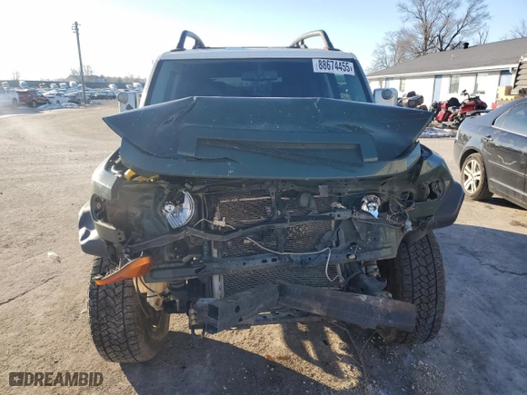2011 Toyota FJ Cruiser with VIN JTEBU4BF2BK100609, listed as a Copart auction lot 88674455 with 0 mi miles and Salvage Title. Bid and sale history available at carsss.com. Image 5.