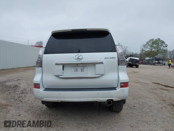 2015 Lexus GX 460 with VIN JTJBM7FX3F5107661, listed as a IAAI auction lot 41553229 with 45,436 mi miles and . Bid and sale history available at carsss.com. Image 17.