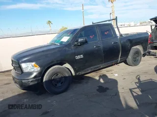 2016 Ram 1500 Express z VIN 1C6RR6FG7GS382649, wystawiony jako IAAI lot #41499053 z przebiegiem 97 531 mil mil oraz . Historia ofert i sprzedaży dostępna na DreamBid. Obrazek 19.