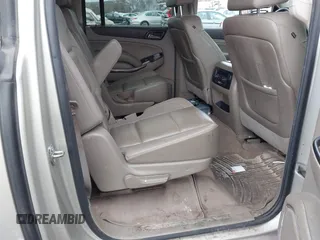 2015 GMC Yukon XL SLT with VIN 1GKS2HKC7FR100534, listed as a IAAI auction lot 41229658 with 207,947 mi miles. Bid and sale history available at carsss.com. Image 8.
