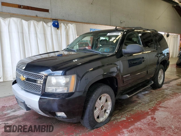 2010 Chevrolet Tahoe LT z VIN 1GNUKBE01AR176625, wystawiony jako Copart lot #59802355 z przebiegiem 99 056 mil mil oraz Czysty tytuł • Clean title. Historia ofert i sprzedaży dostępna na DreamBid. Obrazek 1.