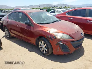 2011 Mazda 3 i Touring z VIN JM1BL1VG5B1366562, wystawiony jako IAAI lot #42388291 z przebiegiem 182 126 mil mil oraz . Historia ofert i sprzedaży dostępna na DreamBid. Obrazek 1.