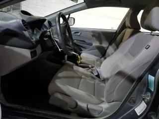 2013 Honda Insight z VIN JHMZE2H36DS002735, wystawiony jako Copart lot #55227875 z przebiegiem 112 967 mil mil oraz Szkoda całkowita • Salvage title. Historia ofert i sprzedaży dostępna na DreamBid. Obrazek 7.