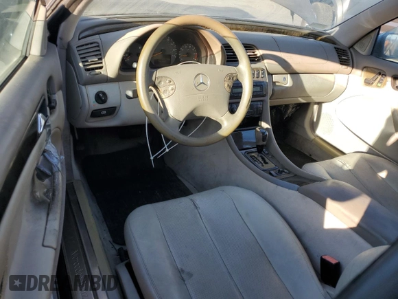 2002 Mercedes-Benz CLK 320/430 with VIN WDBLJ70G32T111304, listed as a Copart auction lot 73843804 with 141,980 mi miles and Salvage Title. Bid and sale history available at DreamBid. Image 8.