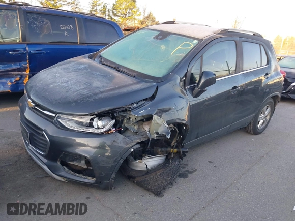 2018 Chevrolet Trax LT with VIN 3GNCJPSB4JL253304, listed as a IAAI auction lot 41640689 with 90,894 mi miles and . Bid and sale history available at carsss.com. Image 17.