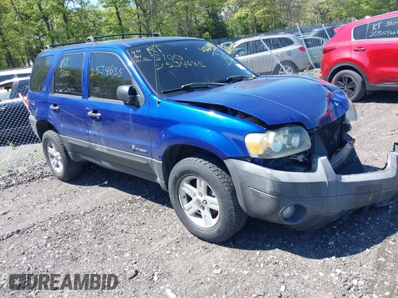 2006 Ford Escape z VIN 1FMYU95H06KD19725, wystawiony jako IAAI lot #42213938 z przebiegiem Nie podano mil oraz . Historia ofert i sprzedaży dostępna na DreamBid. Obrazek 1.