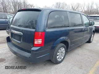 2008 Chrysler Town & Country LX with VIN 2A8HR44H68R743840, listed as a IAAI auction lot 41829643 with 183,696 mi miles. Bid and sale history available at carsss.com. Image 4.