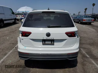 2024 Volkswagen Tiguan SE z VIN 3VVNB7AX3RM099753, wystawiony jako Copart lot #58601645 z przebiegiem 6 170 mil mil oraz Szkoda całkowita • Salvage title. Historia ofert i sprzedaży dostępna na DreamBid. Obrazek 6.