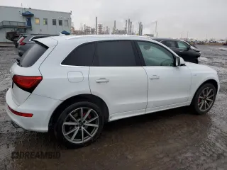 2016 Audi SQ5 Premium Plus with VIN WA1CCAFP1GA041122, listed as a Copart auction lot 82203424 with 153,404 mi miles and Salvage Title. Bid and sale history available at carsss.com. Image 3.