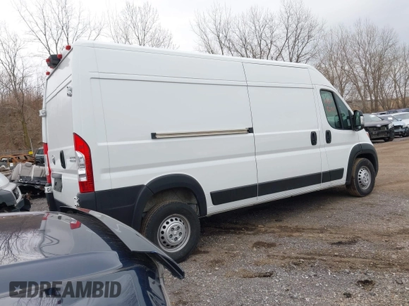 2024 Ram ProMaster Cargo Tradesman with VIN 3C6LRVDG3RE136772, listed as a IAAI auction lot 41879274 with 17,458 mi miles and . Bid and sale history available at DreamBid. Image 4.