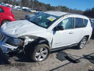 2014 Jeep Compass Sport with VIN 1C4NJDBBXED530808, listed as a IAAI auction lot 41748218 with 78,861 mi miles. Bid and sale history available at carsss.com. Image 14.