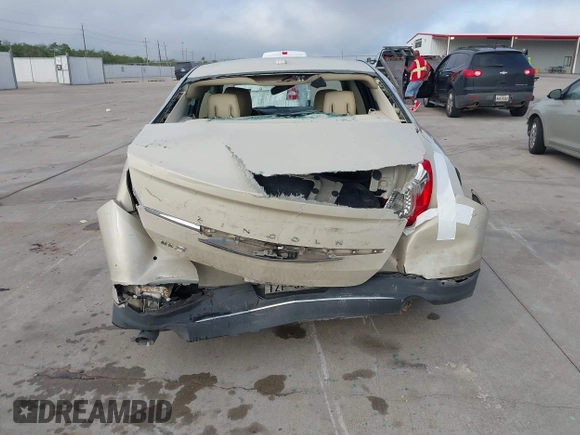 2015 Lincoln MKS with VIN 1LNHL9DKXFG607951, listed as a IAAI auction lot 40807752 with 207,097 mi miles. Bid and sale history available at carsss.com. Image 15.