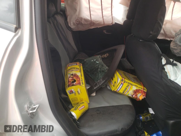 2018 Jeep Renegade Sport with VIN ZACCJBAB6JPH45904, listed as a Copart auction lot 55240505 with Not provided miles and Salvage title. Bid and sale history available at DreamBid. Image 10.