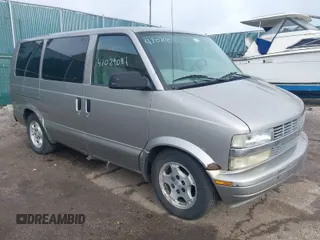 2005 Chevrolet Astro with VIN 1GNEL19X75B111070, listed as a IAAI auction lot 42029081 with Not Provided miles. Bid and sale history available at carsss.com. Image 1.