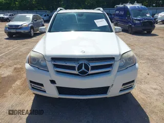 2011 Mercedes-Benz GLK 350 z VIN WDCGG8HB5BF667851, wystawiony jako IAAI lot #42336937 z przebiegiem 173 318 mil mil oraz . Historia ofert i sprzedaży dostępna na DreamBid. Obrazek 6.