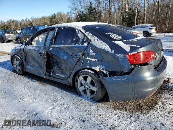 2014 Volkswagen Jetta with VIN 3VWWL7AJ4EM440676, listed as a Copart auction lot 84370904 with 456,495 mi miles and Non repairable. Bid and sale history available at DreamBid. Image 2.