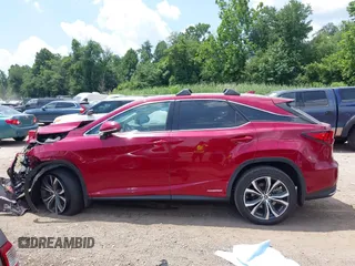 2022 Lexus RX 450h с VIN 2T2HGMDA0NC090560, выставлен на аукционе IAAI как лот 42604723 с пробегом 28 532 миль миль и . История ставок и продаж доступна на DreamBid. Изображение 14.