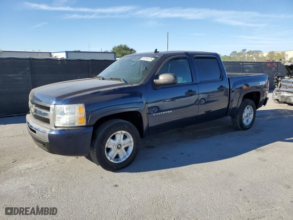 2010 Chevrolet Silverado 1500 LT with VIN 3GCRCSE09AG273471, listed as a Copart auction lot 50216175 with 177,529 mi miles and Clean Title. Bid and sale history available at carsss.com. Image 1.