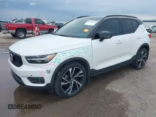 2019 Volvo XC40 R-Design with VIN YV4162UM6K2085605, listed as a IAAI auction lot 42365891 with 92,370 mi miles and . Bid and sale history available at DreamBid. Image 17.