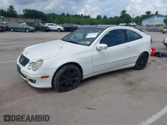 2005 Mercedes-Benz C 230 Kompressor с VIN WDBRN40J65A691009, выставлен на аукционе IAAI как лот 42763934 с пробегом 163 633 миль миль и . История ставок и продаж доступна на DreamBid. Изображение 2.