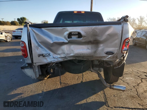 2001 Ford F-150 XL with VIN 2FTRX07L51CA91232, listed as a Copart auction lot 88556635 with 268,582 mi miles and Salvage Title. Bid and sale history available at carsss.com. Image 6.