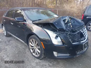 2013 Cadillac XTS Premium with VIN 2G61S5S38D9199459, listed as a IAAI auction lot 41787638 with 171,298 mi miles. Bid and sale history available at carsss.com. Image 1.