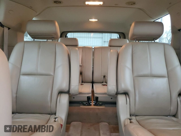 2009 GMC Yukon XL SLT w/4SB with VIN 1GKFC36J39R178579, listed as a Copart auction lot 49693945 with 209,135 mi miles and Salvage Title. Bid and sale history available at carsss.com. Image 10.