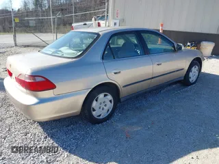 2000 Honda Accord LX z VIN 1HGCG1644YA057186, wystawiony jako IAAI lot #41780299 z przebiegiem 153 612 mil mil oraz . Historia ofert i sprzedaży dostępna na DreamBid. Obrazek 4.