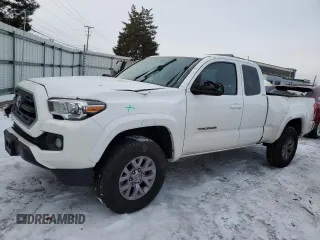 2016 Toyota Tacoma SR z VIN 5TFSX5EN2GX041981, wystawiony jako Copart lot #89338535 z przebiegiem 86 393 mil mil oraz Szkoda całkowita • Salvage title. Historia ofert i sprzedaży dostępna na DreamBid. Obrazek 1.