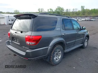 2007 Toyota Sequoia Limited with VIN 5TDBT48A37S278581, listed as a IAAI auction lot 42182841 with 131,041 mi miles and . Bid and sale history available at DreamBid. Image 4.