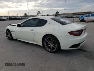 2017 Maserati GranTurismo Sport with VIN ZAM45VLA6H0241119, listed as a Copart auction lot 42140684 with 31,338 mi miles. Bid and sale history available at carsss.com. Image 2.