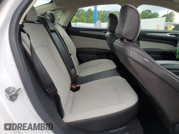 2020 Ford Fusion SE with VIN 3FA6P0HD9LR188959, listed as a Copart auction lot 60460795 with 110,974 mi miles and Salvage title. Bid and sale history available at DreamBid. Image 10.