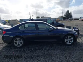 2014 BMW 3 Series 328d xDrive with VIN WBA3D5C53EKX95091, listed as a IAAI auction lot 41696613 with 117,982 mi miles. Bid and sale history available at carsss.com. Image 13.