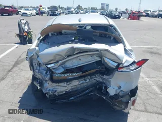 2020 Toyota Corolla Hybrid LE с VIN JTDEBRBE6LJ010706, выставлен на аукционе IAAI как лот 42314917 с пробегом 87 417 миль миль и . История ставок и продаж доступна на DreamBid. Изображение 17.