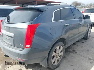 2013 Cadillac SRX Performance Collection with VIN 3GYFNDE38DS598028, listed as a IAAI auction lot 41452362 with 201,261 mi miles and . Bid and sale history available at DreamBid. Image 4.