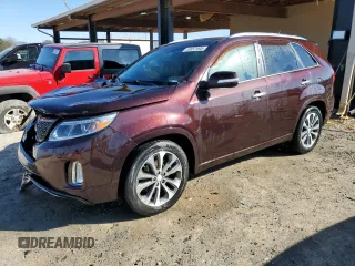 2015 Kia Sorento SX with VIN 5XYKW4A73FG574329, listed as a Copart auction lot 45557995 with 176,384 mi miles and Salvage Title. Bid and sale history available at carsss.com. Image 1.
