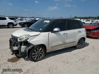 2014 FIAT 500L Lounge with VIN ZFBCFACH4EZ022320, listed as a Copart auction lot 66776564 with 123,590 mi miles and Salvage Title. Bid and sale history available at carsss.com. Image 1.