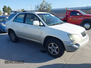 2002 Lexus RX 300 with VIN JTJHF10U320286663, listed as a IAAI auction lot 41967341 with 250,978 mi miles. Bid and sale history available at carsss.com. Image 1.