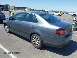 2010 Volkswagen Jetta Limited Edition with VIN 3VWRZ7AJ8AM107256, listed as a IAAI auction lot 42361571 with 110,548 mi miles and . Bid and sale history available at DreamBid. Image 3.