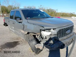 2021 Ford F-150 XL with VIN 1FTEW1EP3MKE33600, listed as a IAAI auction lot 41053750 with 140,085 mi miles. Bid and sale history available at carsss.com. Image 1.
