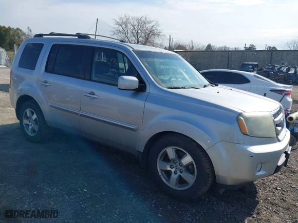 2011 Honda Pilot EX with VIN 5FNYF4H42BB040455, listed as a IAAI auction lot 42039366 with 169,469 mi miles. Bid and sale history available at carsss.com. Image 1.