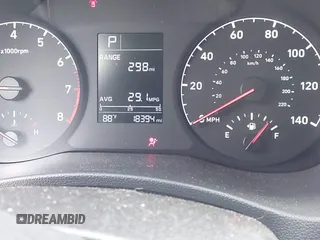 2018 Hyundai Accent SE z VIN 3KPC24A31JE010519, wystawiony jako IAAI lot #42241964 z przebiegiem 18 394 mil mil oraz . Historia ofert i sprzedaży dostępna na DreamBid. Obrazek 15.