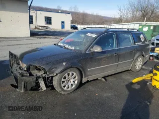 2005 Volkswagen Passat z VIN WVWCD63B45E120637, wystawiony jako Copart lot #43152235 z przebiegiem 226 325 mil mil oraz Szkoda całkowita • Salvage title. Historia ofert i sprzedaży dostępna na DreamBid. Obrazek 1.