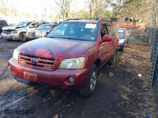 2007 Toyota Highlander w/3rd Row with VIN JTEEP21A670226246, listed as a IAAI auction lot 41686855 with 236,804 mi miles. Bid and sale history available at carsss.com. Image 2.