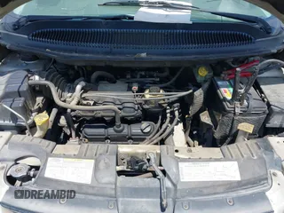 2006 Chrysler Town & Country LX z VIN 2A4GP44R76R615521, wystawiony jako IAAI lot #42231279 z przebiegiem 270 399 mil mil oraz . Historia ofert i sprzedaży dostępna na DreamBid. Obrazek 10.