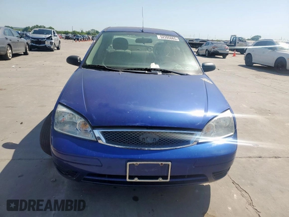 2006 Ford Focus S with VIN 1FAFP34N86W184015, listed as a Copart auction lot 52205065 with 75,967 mi miles and Clean Title. Bid and sale history available at carsss.com. Image 5.