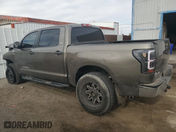 2008 Toyota Tundra z VIN 5TFDV54108X037362, wystawiony jako Copart lot #53732435 z przebiegiem 199 711 mil mil oraz Szkoda całkowita • Salvage title. Historia ofert i sprzedaży dostępna na DreamBid. Obrazek 2.