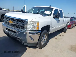2013 Chevrolet Silverado 2500HD LT with VIN 1GC1CXCG6DF122202, listed as a IAAI auction lot 41990802 with 238,041 mi miles. Bid and sale history available at carsss.com. Image 17.